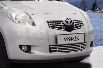 Декоративный элемент воздухозаборника нижний d 10 ( 5 трубочек ) Toyota Yaris 2009-, TYAR.96.0930